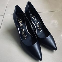 (Brand New) Calvin Klein Black Leather Shoes 