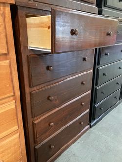 New Assembled Brown 5D Chest