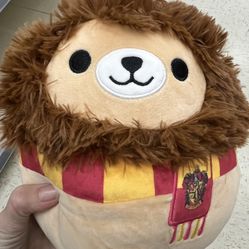 Cute NWT Gryffindor Lion SQUISHMELLOW