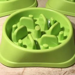 3 Pack Dog Bowls Non Slip Puzzle Fun Feeder Interactive Bloat Stop Bowls Thumbnail