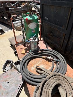 Portable sand blaster industrial