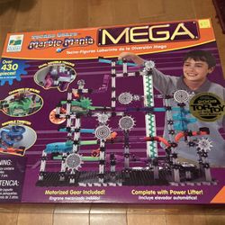 TECHNO GEARS MEGA MARBLE MANIA MOTORIZED MARBLE RUN