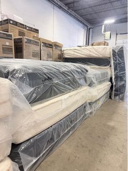 SALE 💥King mattress good brands starting from $299 and UP💥