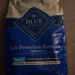 Blue Buffalo Chicken An Rice 5LBS 