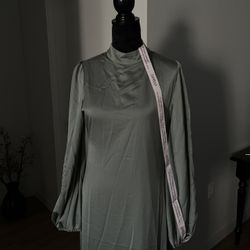 M Satin Balloon Sleeve Green Maxi Dress