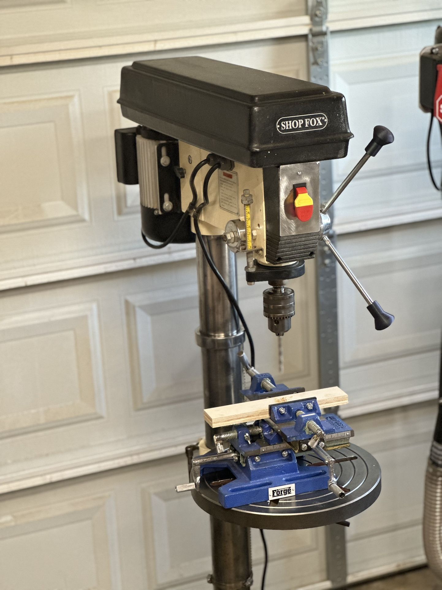 Shop Fox W1680 - 17" Floor Model Drill Press