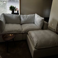 Albany Park Kova Sofa + Ottoman – Like New! $900 (Burien)