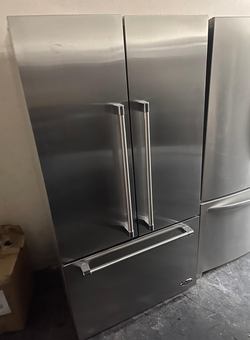 Deal: Stainless French Door Fridge (Cosmo) – No Dispenser, Works Great