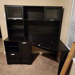 Desk With Overhead Storage