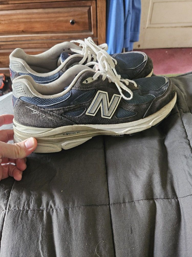 NB990 10 1/2 50 $