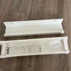2 Wall Shelves 