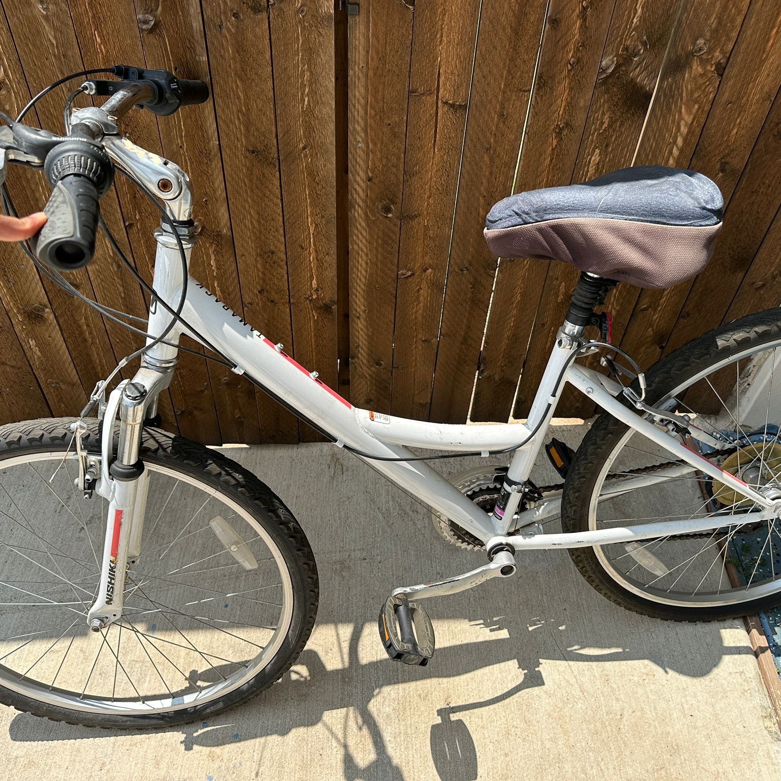 Nishiki Women s Tamarack Comfort Bike for Sale in Frisco TX OfferUp