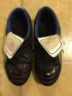 Soccer "Puma" Cleats for kids