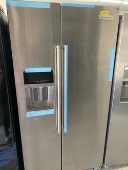 Kitchen aid side by side in stainless steel counter depth