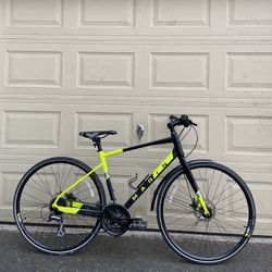 Marin Fairfax 2 – Lightweight Hybrid Fitness Bike – Medium Frame – Excellent Condition! Bicycle
