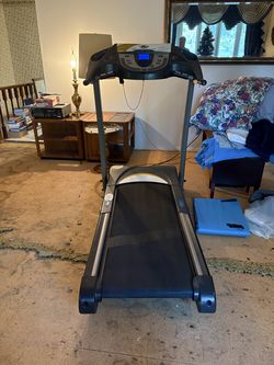 Horizon Treadmill