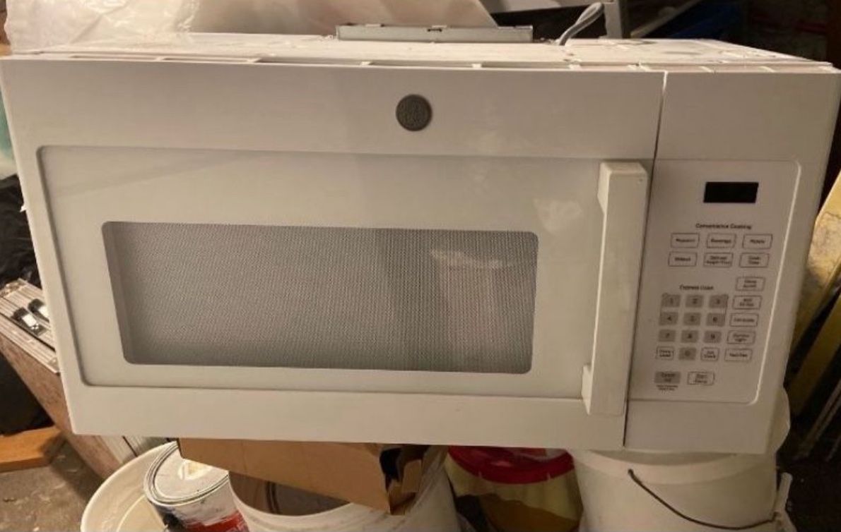 GE microwave 