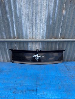 2015 2016 2017 Ford Mustang Rear Trunk Deck Lid / Camera / Emblem Trim Panel Black OEM (WITH REAR CAMERA & EMBLEM)