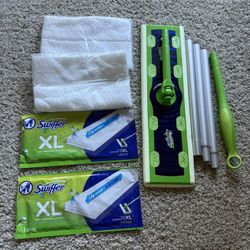 Swifter XL Mop Set – With Wet & Dry Cloths 🧹✨