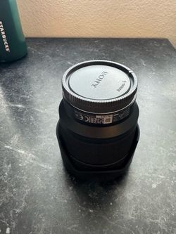 Sony SEL28702 Lens