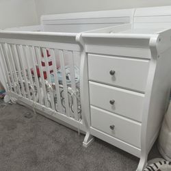 5 In 1 Convertible Crib