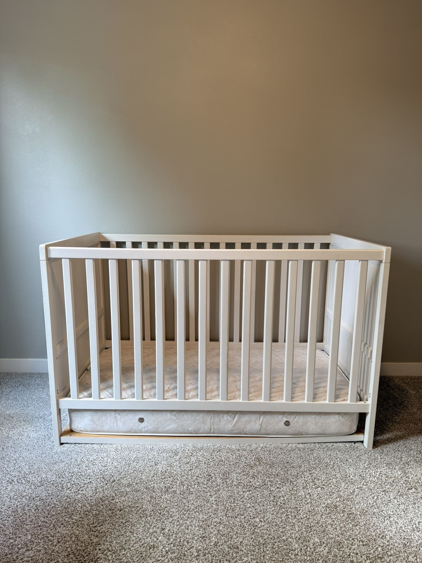 White Crib with Mattress
