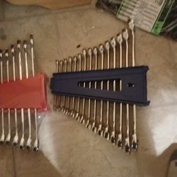 2 Wrench Set Metric And Standard 