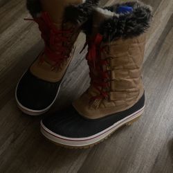 Snow Boots For Women’s Two Pairs