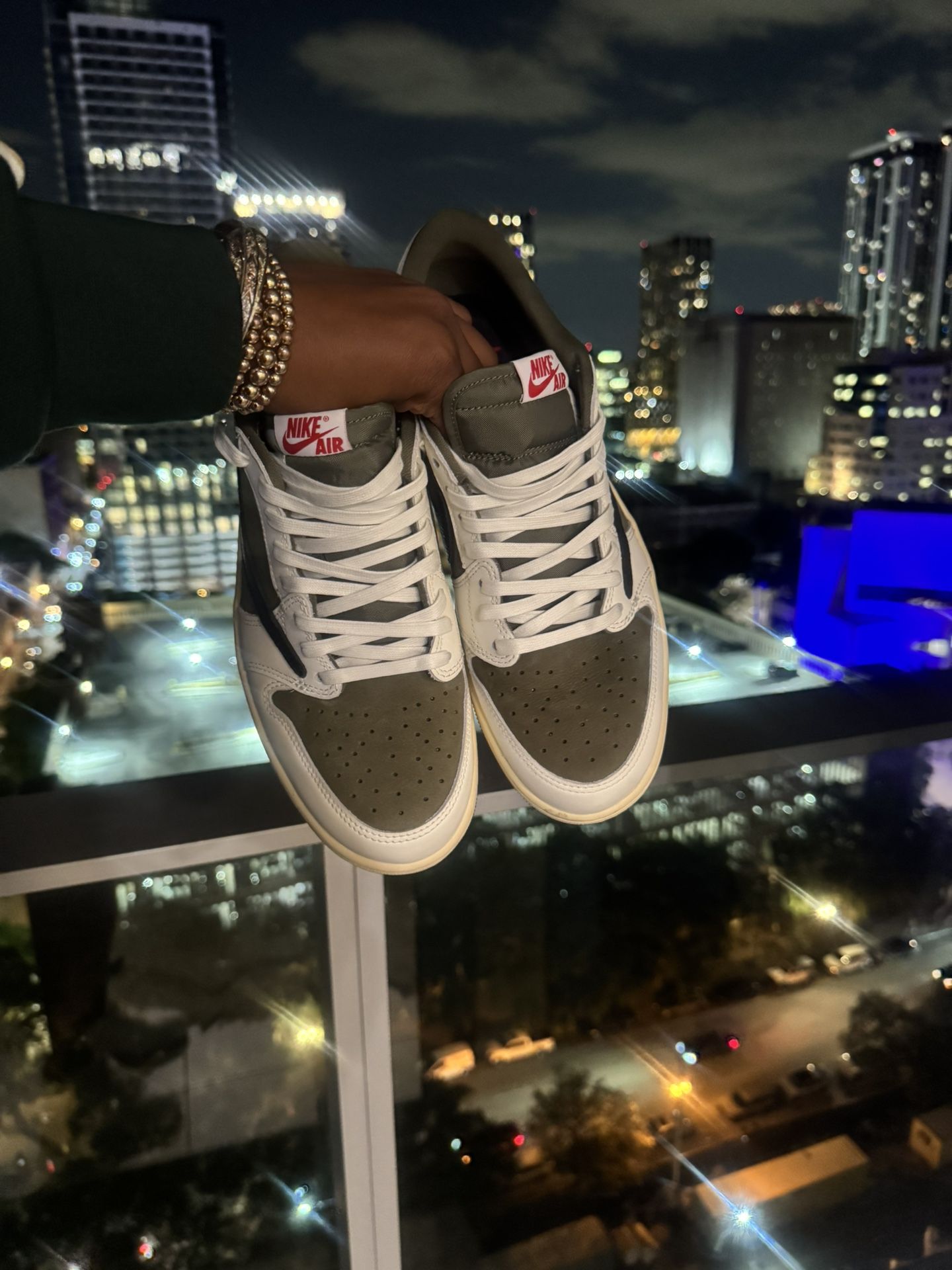Travis Scott Jordan’s 1’s