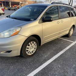 2006 Toyota Sienna