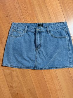 White Fox Boutique Denim Mini Skirt Light Wash Blue Jean Size XL