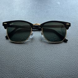 RayBan Clubmaster Classic 