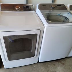 New Samsung Top Load Washer and Stackable Gas Dryer Set