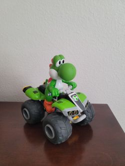 Nintendo Mariokart RC YOSHI Rc Car Quad and PLUSH 