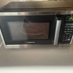 FARBERWARE Microwave