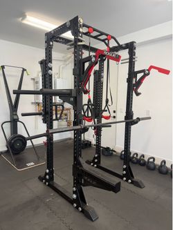 Rogue fitness Monster 390 Flat foot fully loaded rack for sale bar not included