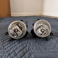 2021 Toyota Tacoma OEM Foglights