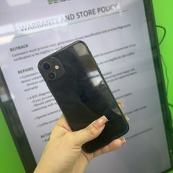 IPHONE 11 UNLOCKED 50$ DOWN