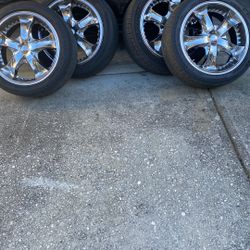 Arelli Five Star 18”rims And Tires Great Condition No Scratches No Chips 