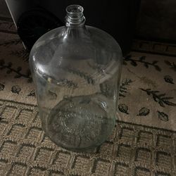 1974 Vintage 6.5 Gallon Glass Water Jug Carboy