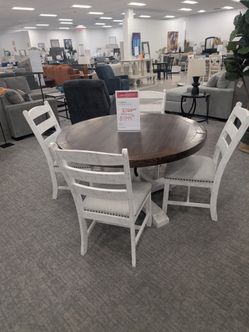 Dining table round Farmhouse
