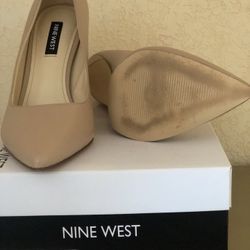 Nice west Cream Color Heels 7.5