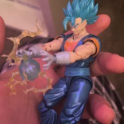 Vegito Blue Exclusive SHFiguarts