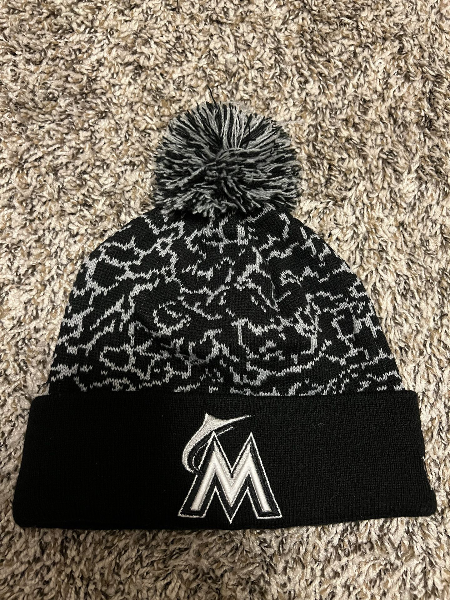 New Era Miami Marlins Beanie