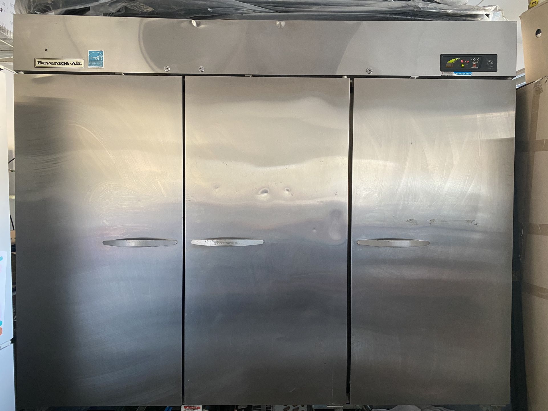 Beverage Air 3 Door Commercial Fridge KR741AS for Sale in Las Vegas