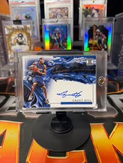Grant Hill Impeccable Canvas Creations Auto Card /25