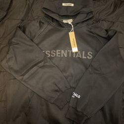 Essential Hoodie black