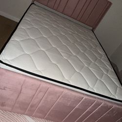 Full Size Bed 