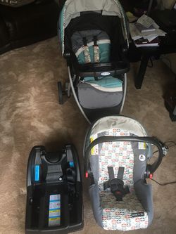Brand new Graco pace travel system