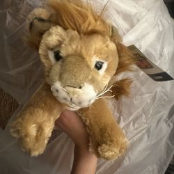 Animal Den lion Stuffed Animal